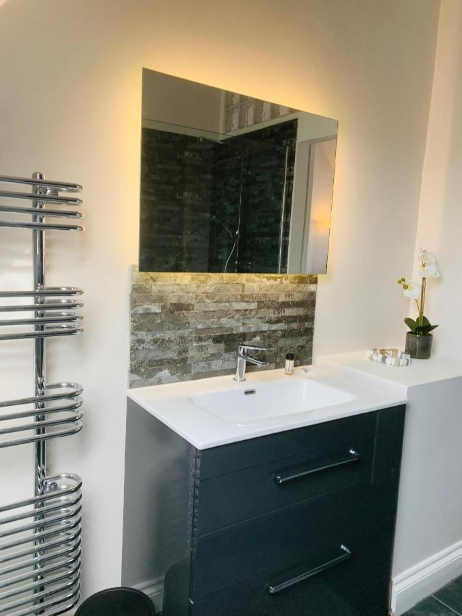 Penthouse Suite, Sea View, Close To Shops, Beach And Train St Leonards-on-Sea Exterior foto