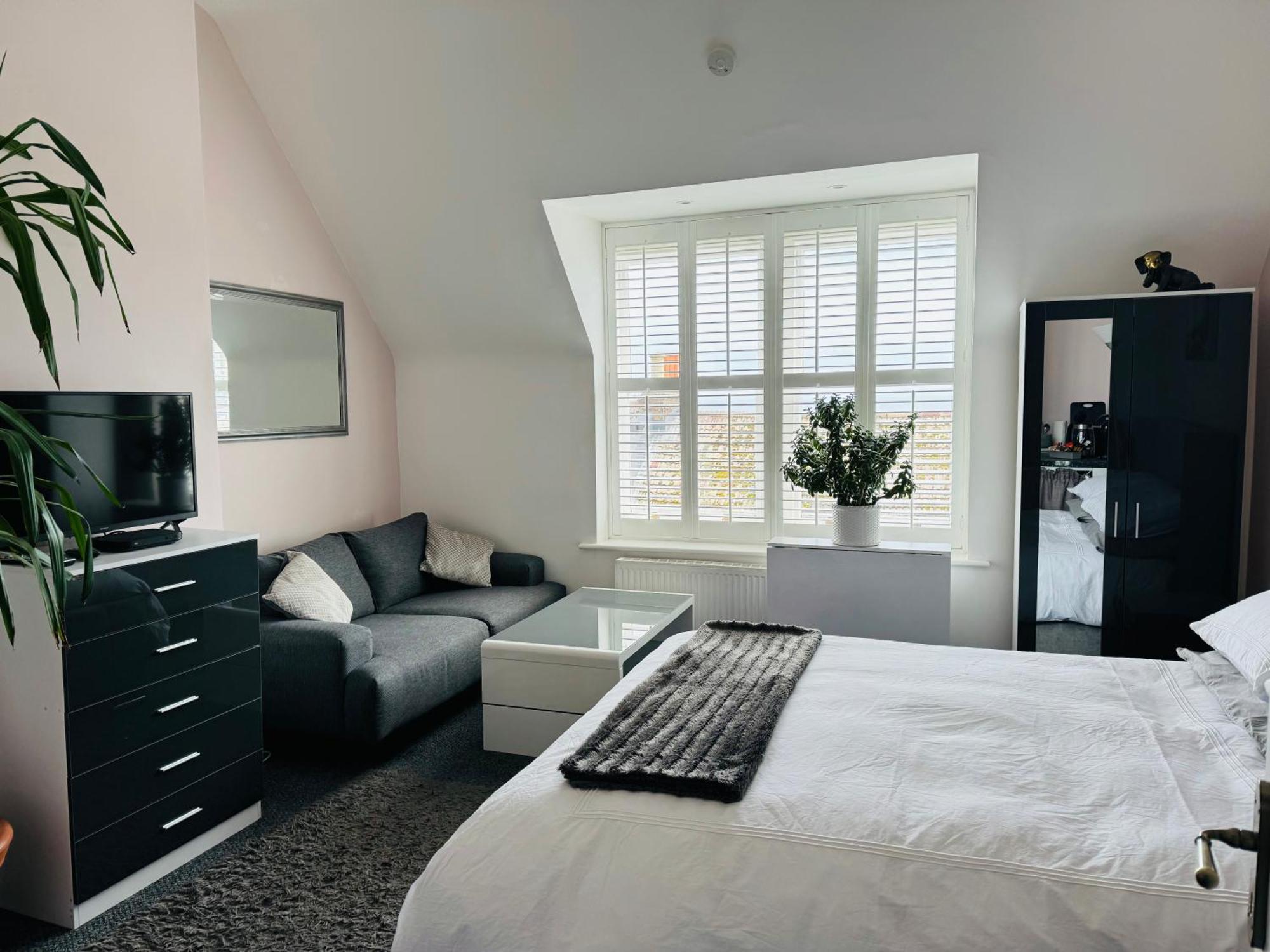 Penthouse Suite, Sea View, Close To Shops, Beach And Train St Leonards-on-Sea Exterior foto