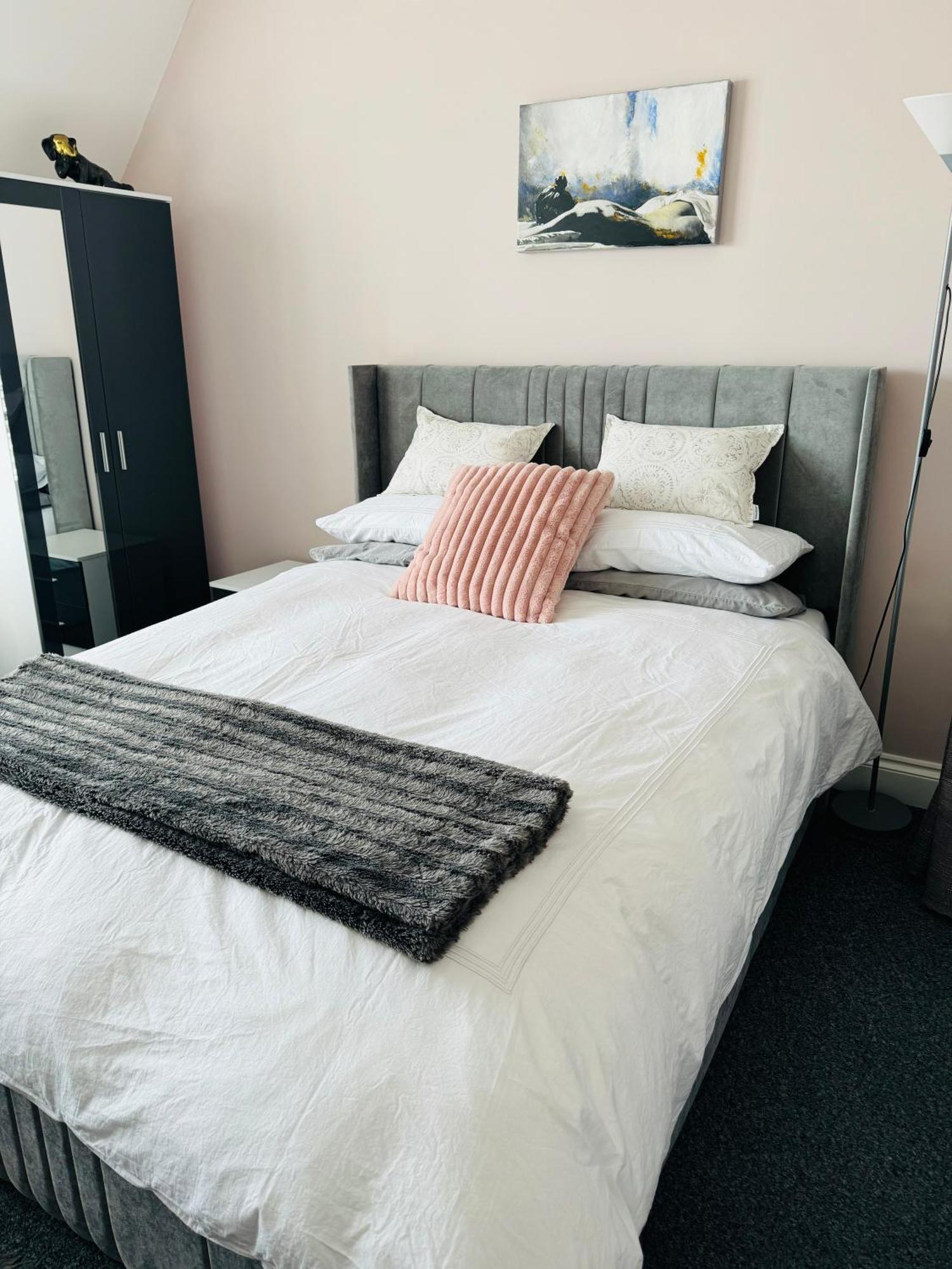 Penthouse Suite, Sea View, Close To Shops, Beach And Train St Leonards-on-Sea Exterior foto